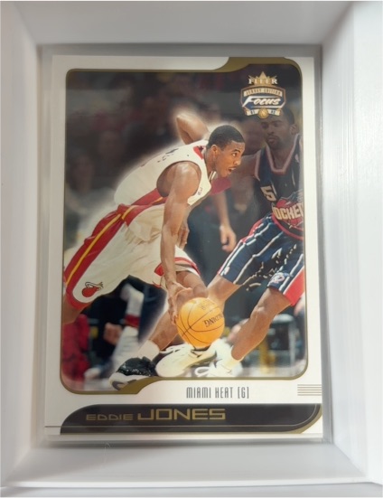 2001-02 Fleer Focus #27 Eddie Jones — front