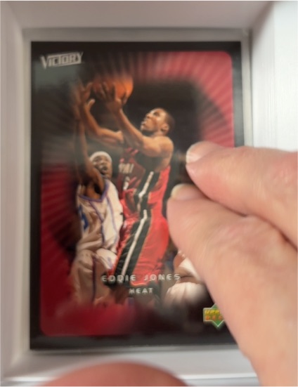 2003-04 Upper Deck Victory #47 Eddie Jones — front