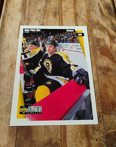 1997-98 Upper Deck Collector's Choice #19 Jean-Yves Roy — front