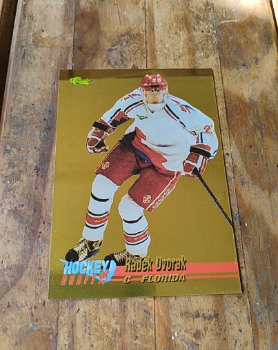 1995 Classic Hockey Draft #10 Radek Dvorak — front