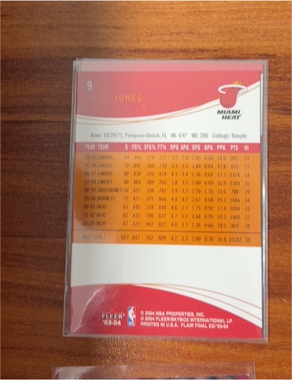 2003-04 Fleer #9 Eddie Jones — front