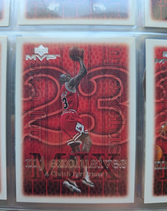 1999-00 Upper Deck MVP #194 Michael Jordan MJ Exclusives — front