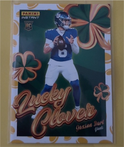 2025 Panini Instant #14 Jaxson Dart Lucky Clover Rookie — front