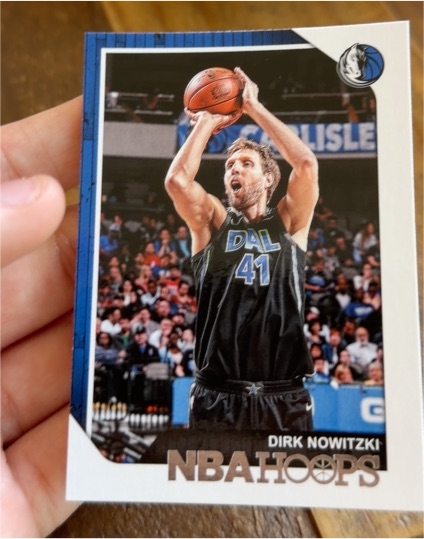 2018-19 Panini NBA Hoops #113 Dirk Nowitzki — front