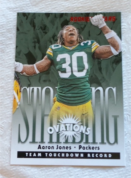 2020 Panini Rookies & Stars Standing Ovation #SO-11 Aaron Jones — front