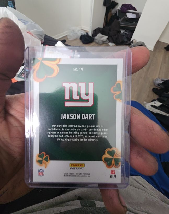 2025 Panini Instant #14 Jaxson Dart — front