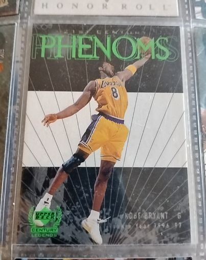1998-99 Upper Deck Century Legends 21st Century Phenoms #51 Kobe Bryant — front