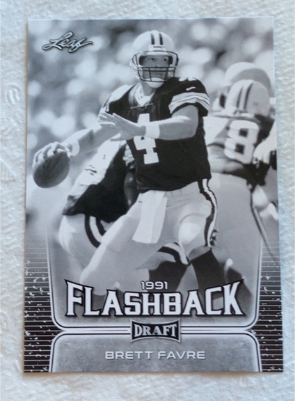 2020 Leaf Draft Flashback #100 Brett Favre — front