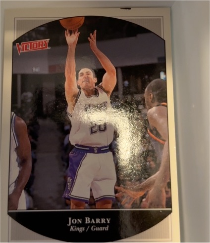 2000-01 Upper Deck Victory #183 Jon Barry — front