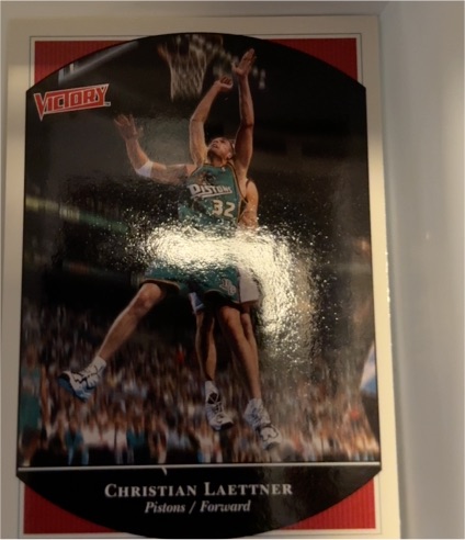 1999 Upper Deck Victory #77 Christian Laettner — front