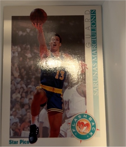 1992 Star Pics #70 Sarunas Marciulionis — front