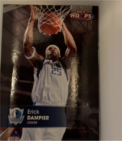 2005-06 NBA Hoops #26 Erick Dampier — front