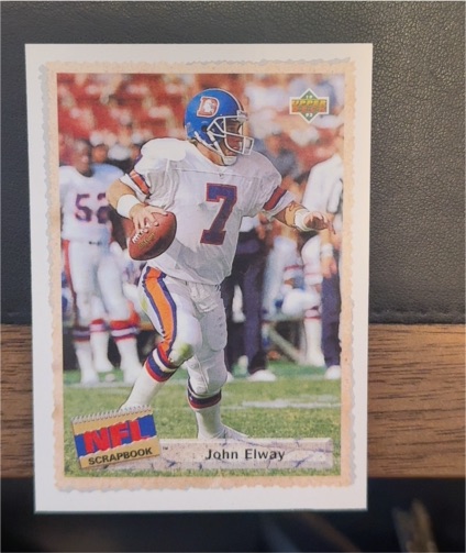 1992 Upper Deck NFL Scrapbook #514 John Elway — front