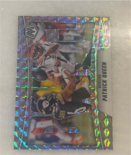 2025 Panini Mosaic #12 Patrick Queen BANG! Silver Mosaic Prizm — front