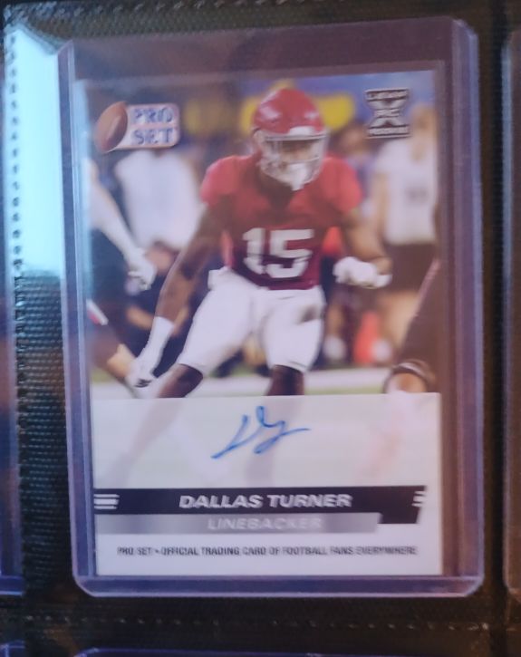 2022 Leaf Pro Set Draft Autographs #PSA-DT1 Dallas Turner — front