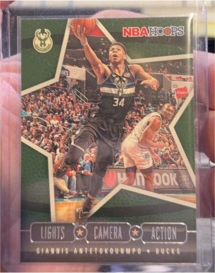 2020-21 Panini NBA Hoops #23 Giannis Antetokounmpo Lights Camera Action — front