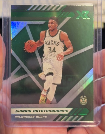2020-21 Panini Chronicles XR #274 Giannis Antetokounmpo — front