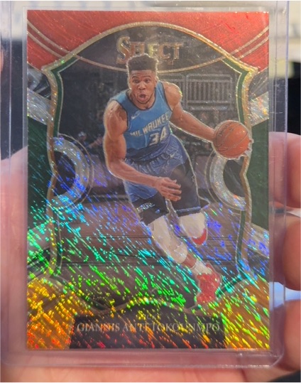 2020-21 Panini Select #54 Giannis Antetokounmpo — front