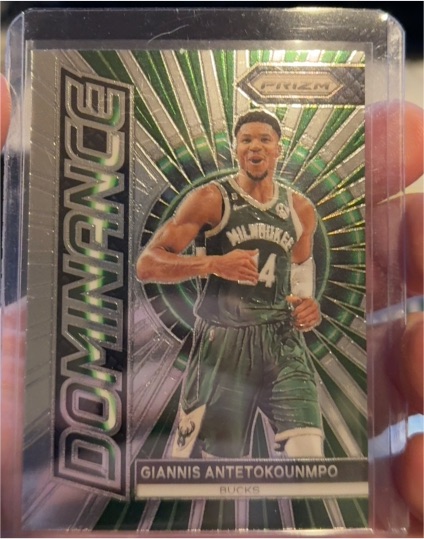 2023-24 Panini Prizm #7 Giannis Antetokounmpo Dominance — front