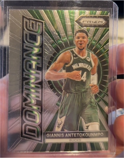 2023-24 Panini Prizm #7 Giannis Antetokounmpo Dominance — front