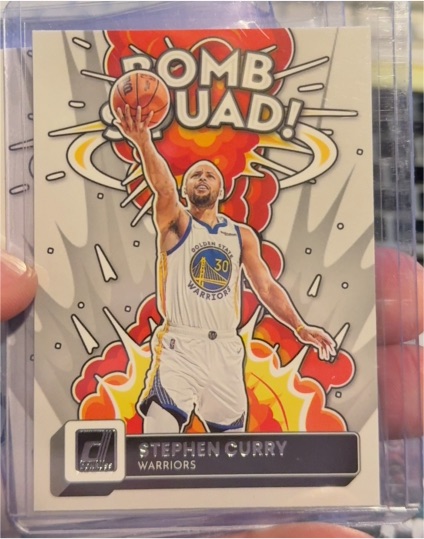 2022-23 Panini Donruss #4 Stephen Curry — front