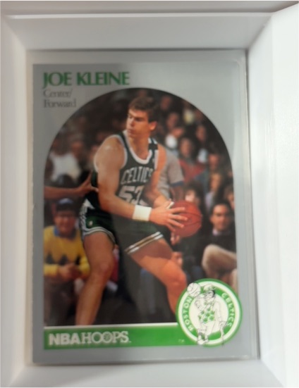 1990 Hoops #42 Joe Kleine — front
