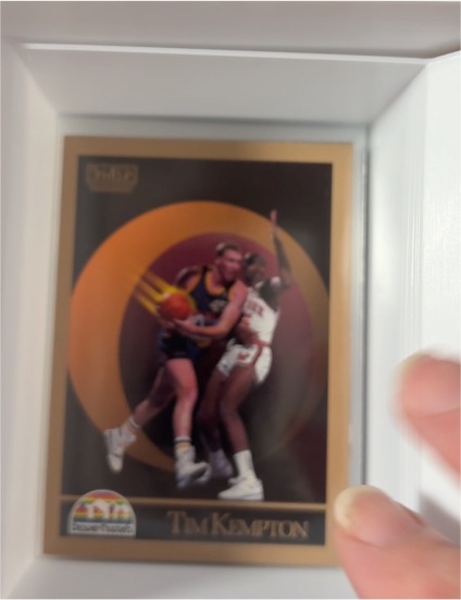 1990-91 SkyBox #76 Tim Kempton — front