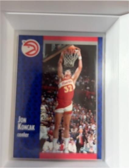 1991-92 Fleer #2 Jon Koncak — front