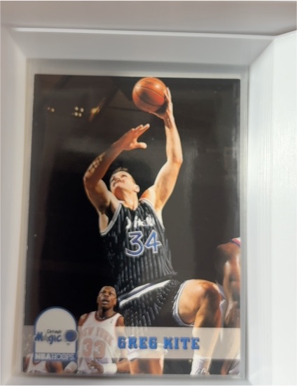1993-94 Hoops #381 Greg Kite — front