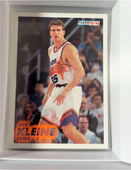 1993-94 Fleer #359 Joe Kleine — front