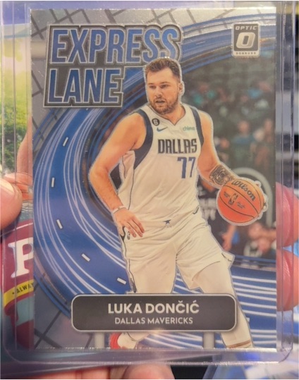 2022-23 Donruss Optic #5 Luka Dončić Express Lane Dallas Mavericks — front