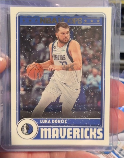 2023-24 Panini NBA Hoops Winter #295 Luka Dončić Dallas Mavericks — front