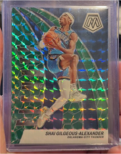2023-24 Panini Mosaic Elevate Green Mosaic Prizm #7 Shai Gilgeous-Alexander — front