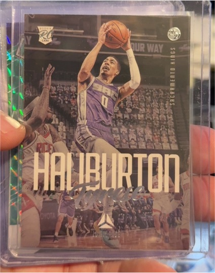 2020-21 Panini Chronicles Luminance #149 Tyrese Haliburton — front