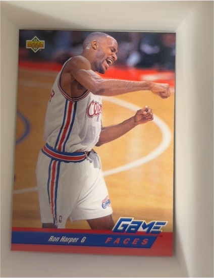 1992-93 Upper Deck #495 Ron Harper Game Faces Los Angeles Clippers — front