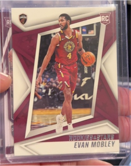 2021-22 Panini Chronicles Rookies & Stars #117 Evan Mobley — front