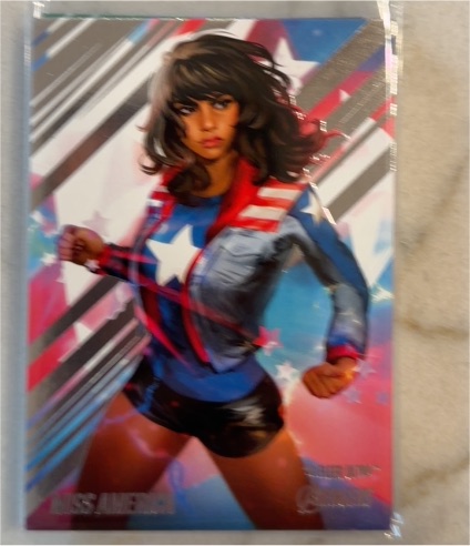 2022 Fleer Ultra Avengers #44 Miss America — front