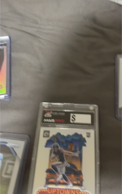 2022 Panini Donruss Optic Uptown Julius Randle — front