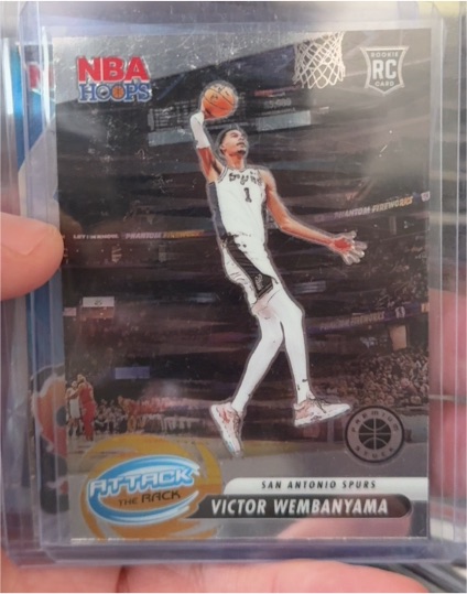 2023-24 Panini NBA Hoops Premium Stock #3 Victor Wembanyama Attack The Rack — front