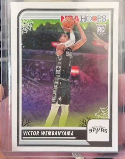 2023-24 Panini Haunted Hoops #108 Victor Wembanyama — front