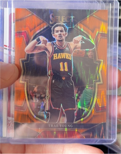 2022-23 Panini Select #66 Trae Young Orange Flash Prizm — front