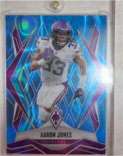 2025 Panini Phoenix #85 Aaron Jones — front