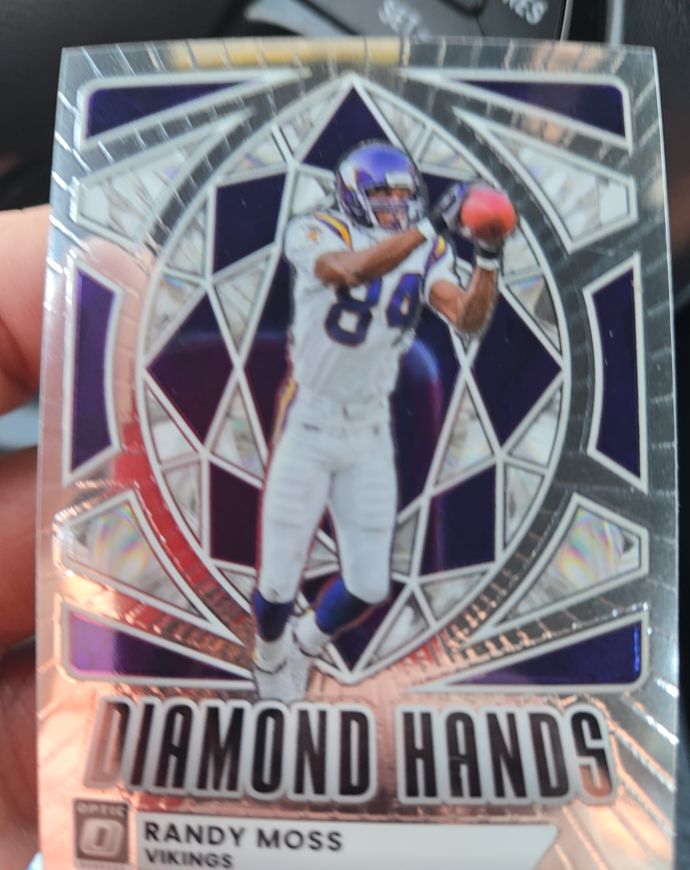 2025 Panini Donruss Optic #9 Randy Moss Diamond Hands — front