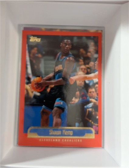 1999-00 Topps #32 Shawn Kemp — front
