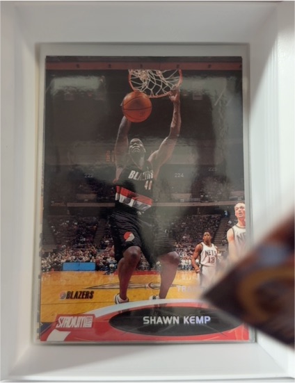 2000-01 Topps Stadium Club #126 Shawn Kemp — front