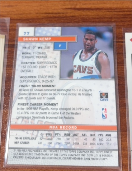 1998 Topps Finest #77 Shawn Kemp — front