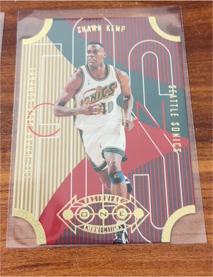 1996-97 Upper Deck Fast Break Connections #FB19 Shawn Kemp — front