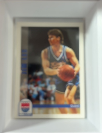 1992-93 Hoops Basketball Card — front