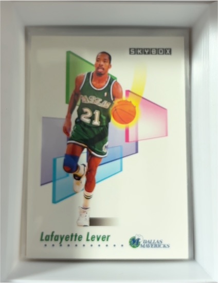 1991-92 SkyBox #61 Lafayette Lever — front