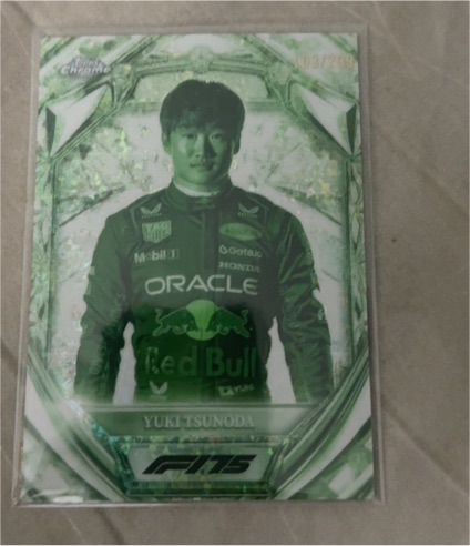 2025 Topps Chrome F1 Diamond 75th Anniversary #D75-2 Yuki Tsunoda — front